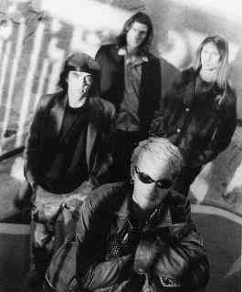 Alice In Chains (  )    