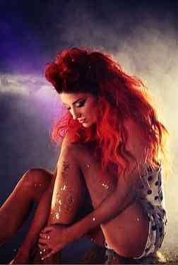 Neon Hitch ( )    